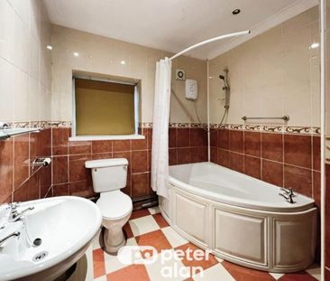 St. Annes Terrace SA11 3JB - Photo 5