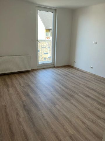 U6-Nähe - Komplett sanierte Wohnung in ruhiger Lage – Ideal für Paare und Singles - Photo 3