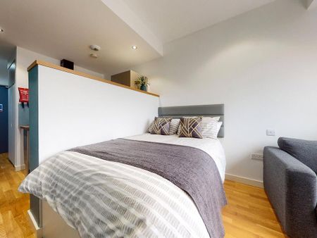 Studio to rent - Photo 2