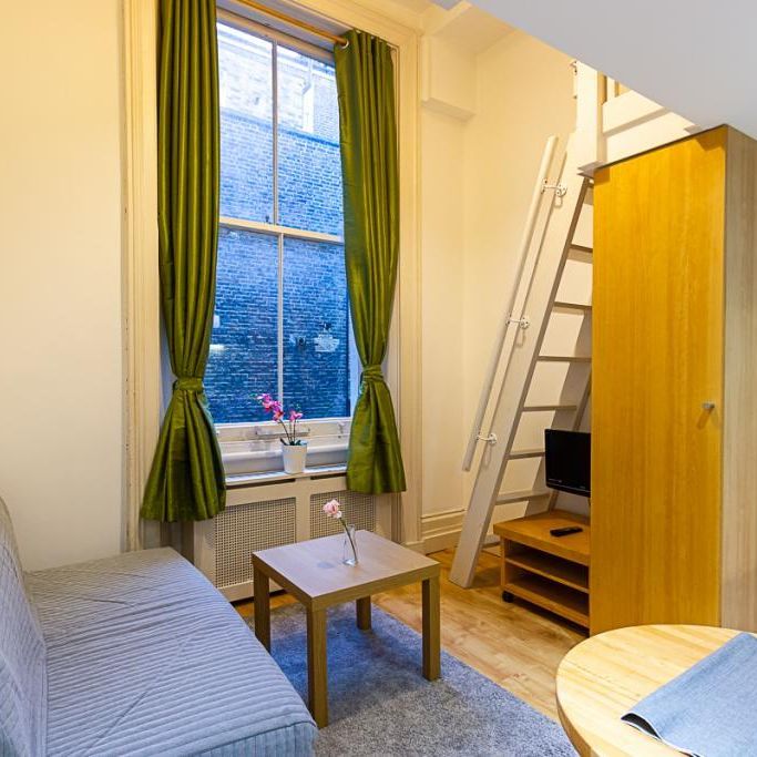 Studio to rent - Photo 1