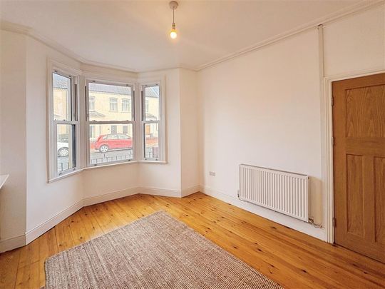 Pembroke Road, CARDIFF - Photo 1