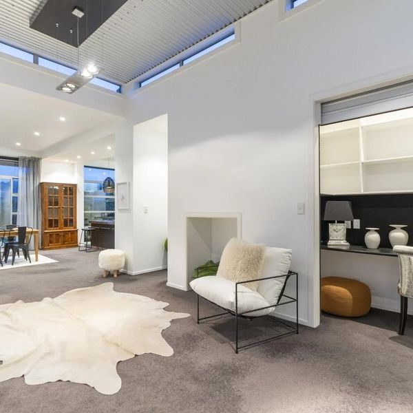 Stunning modern home in Cashmere! - Photo 1