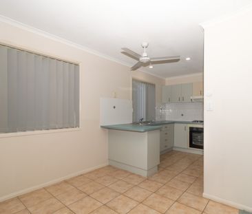 FAMILY HOME ON BOAT HARBOUR DRIVE - Photo 4