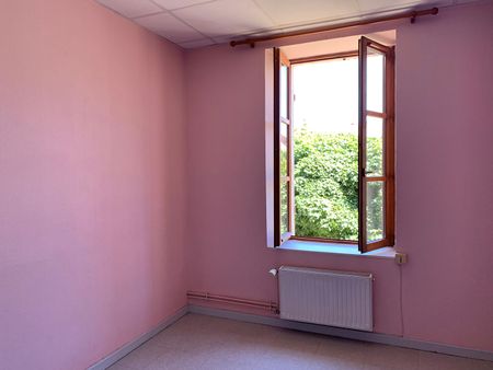 RUE DE LONGVIC – T2 – 37 m² - Photo 5