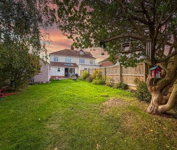 3 bedroom semi-detached house to rent - Photo 1
