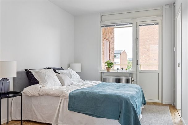 Trädgårdsgatan 11 b - Photo 1