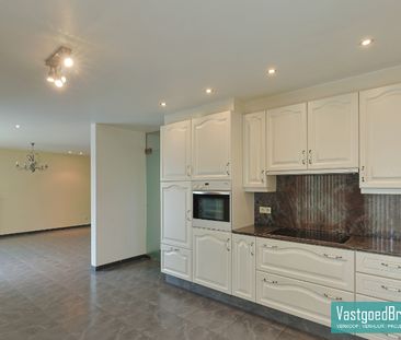 Instapklaar appartement met 3 slaapkamers en terras in hartje Zwalm - Foto 4