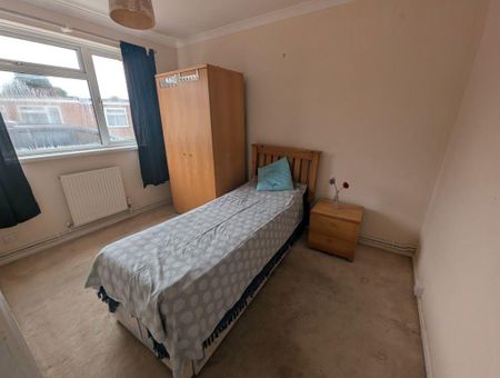 2 bedroom bungalow to rent - Photo 3