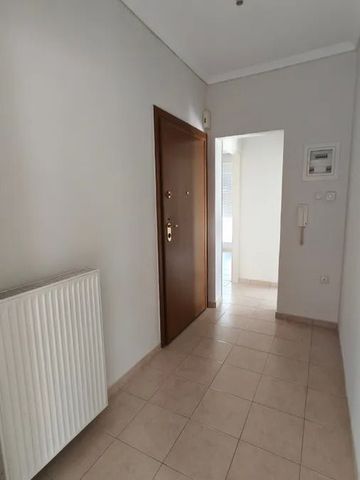Studio/Γκαρσονιέρα για ενοικίαση Κέντρο (Χαριλάου) - Φωτογραφία 3