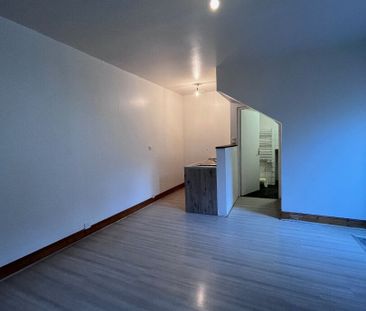 Location Appartement 1 pièce 41m² BESANCON 25000 - Photo 1
