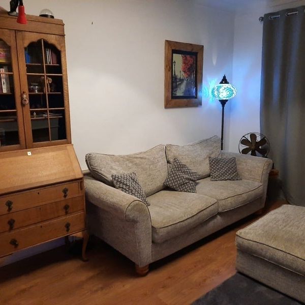 Room in a Shared Flat, Manor Lane, SE12 - Photo 1