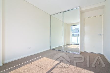 Two Bedroom Apartment For Lease ! - Photo 4