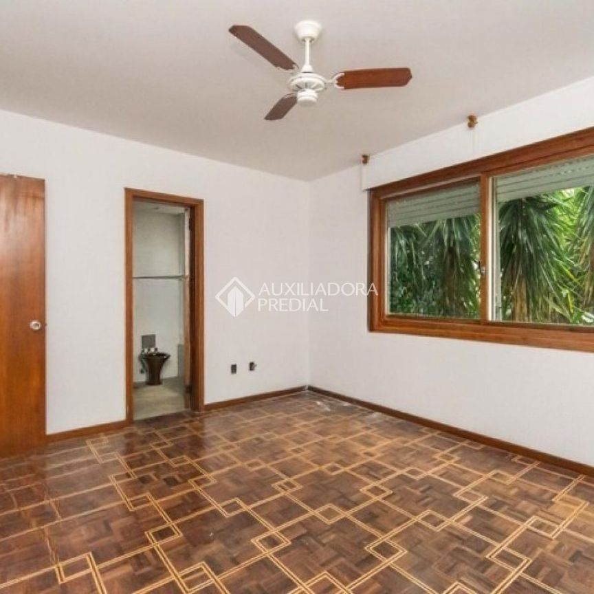 Apartamento com 3 quartos e 151m² para alugar em Mont Serrat, Porto Alegre. - Foto 1