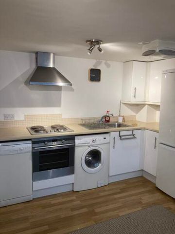 St Thomas Lofts, Swansea, SA1. - Photo 4