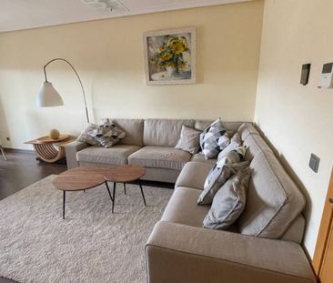 2 Bedroom Apartment For Rent in Selwo, Málaga - Photo 6