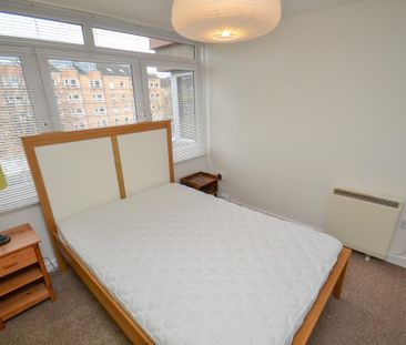 1 bedroom flat to rent - Photo 6