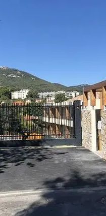 Appartement à louer 4 pièces 86.11m² - Photo 1