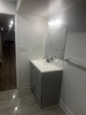 For Lease - 1153 Peelar Crescent, Innisfil, Ontario - Photo 1