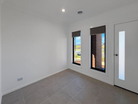 68 Shearwater Drive, Armstrong Creek - Photo 4