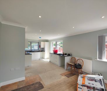 2 bedroom bungalow to rent Fairfield Crescent, Hurstpierpoint, Hass... - Photo 3