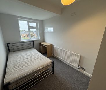 Arnside Place, Heslington Road - P1886 - Photo 3
