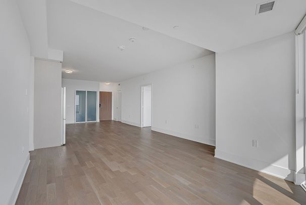 For Lease - 585 Bloor Street Unit# 4118, Toronto, Ontario - Photo 1