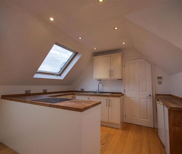 2 bedroom apartment to rent - Photo 5