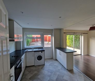 3 Bed Terraced House, Hungerhill Road, NG3 - Photo 6