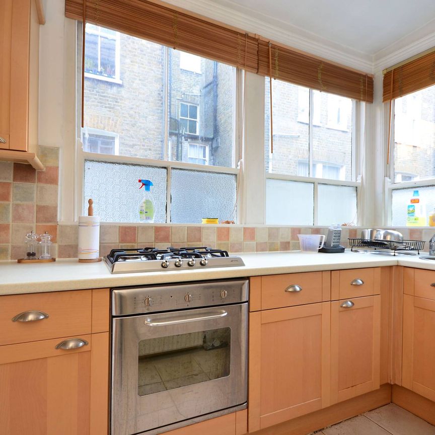 Comeragh Road, Barons Court, W14 - Photo 1