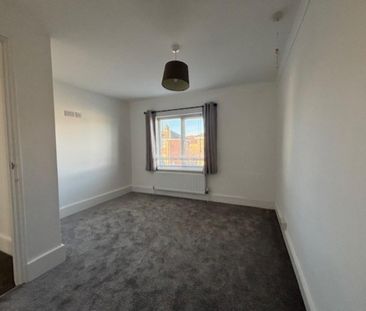 3 bedroom detached house to rent - Photo 4