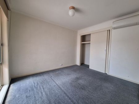 Spacious Unit in Quiet Location - Photo 4