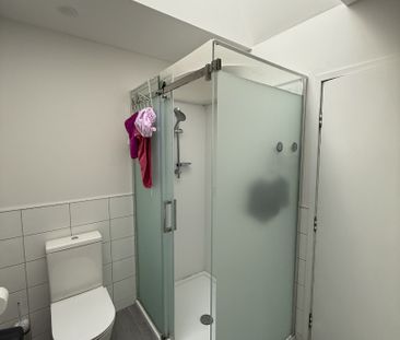 B/32 Halswater Drive, Churton Park - Photo 4