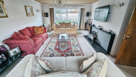 4 bedroom house to rent - Photo 2