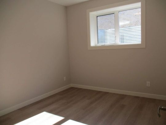 Executive 3bed 3bath Duplex; Mezzo – Available November 1st - Photo 1