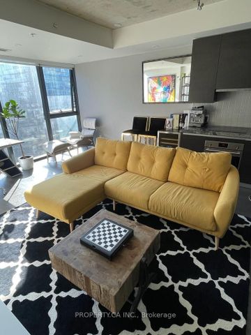 Thompson Residence Lofts 621-629 - Photo 2