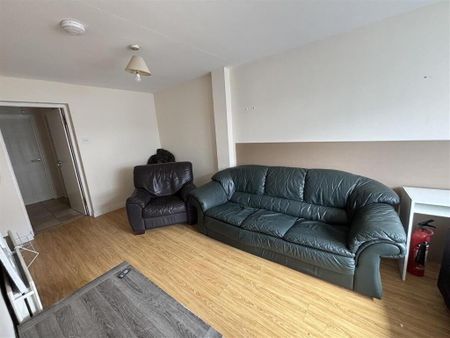 91 Dunluce Avenue, Lisburn Road, Belfast, BT9 7AW - Photo 2