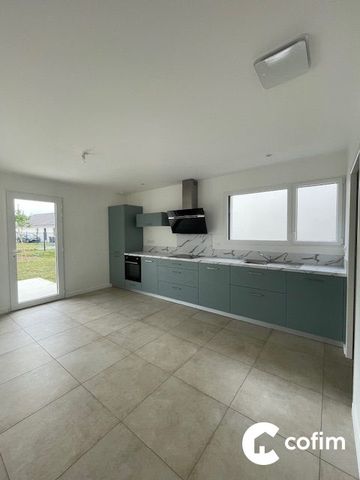 Location Maison 4 pièces 103m² THEZE 64450 - Photo 4