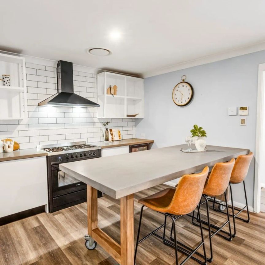 Modern Family Home - Photo 1