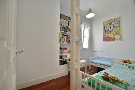 Piso de alquiler en Calle del General Álvarez de Castro, 42, Trafalgar - Photo 5