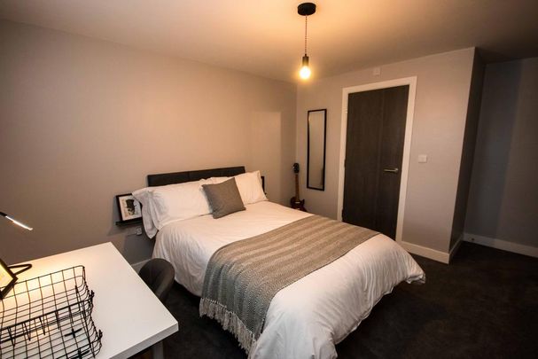 4 bedroom apartment to rent - Photo 1