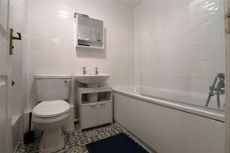 Thames View, London Road, Greenhithe, DA9 9EQ - Photo 5