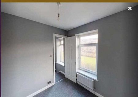 Pentwyn Avenue, Mountain Ash, CF45 - Photo 5