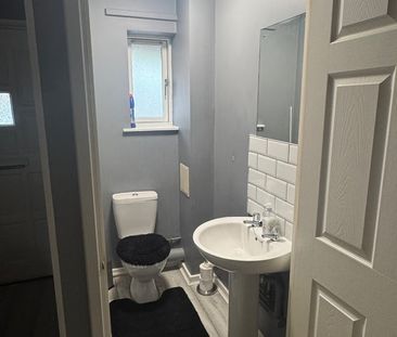 Room in a Shared House, Orange Grove, E11 - Photo 5