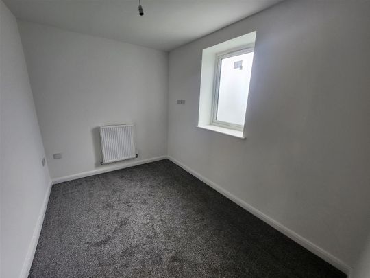 Market Street, Cinderford - Photo 1