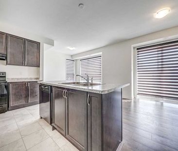 For Lease - 22 Adam Sellers Street, Markham, Ontario - Photo 4