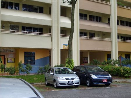 Blk 105 Jalan Rajah (Toa Payoh), HDB Executive - For Rent - Photo 5