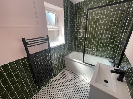 2 bedroom terraced house to rent - Photo 5