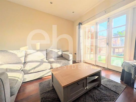 2 bedroom townhouse to rent - Photo 1