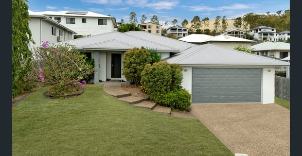 SHARE HOUSE - ALL ROOMS AVAILABLE - Photo 1