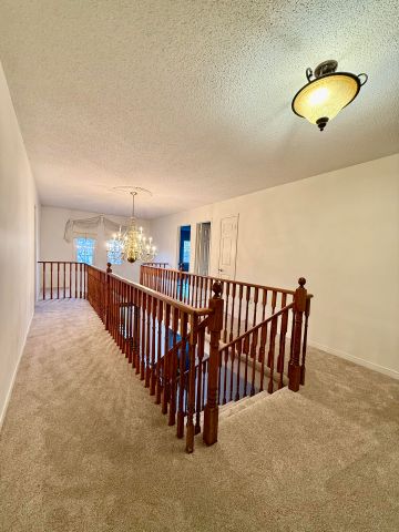 For Lease - 492 Palmtree Crescent, Oshawa, Ontario - Photo 2